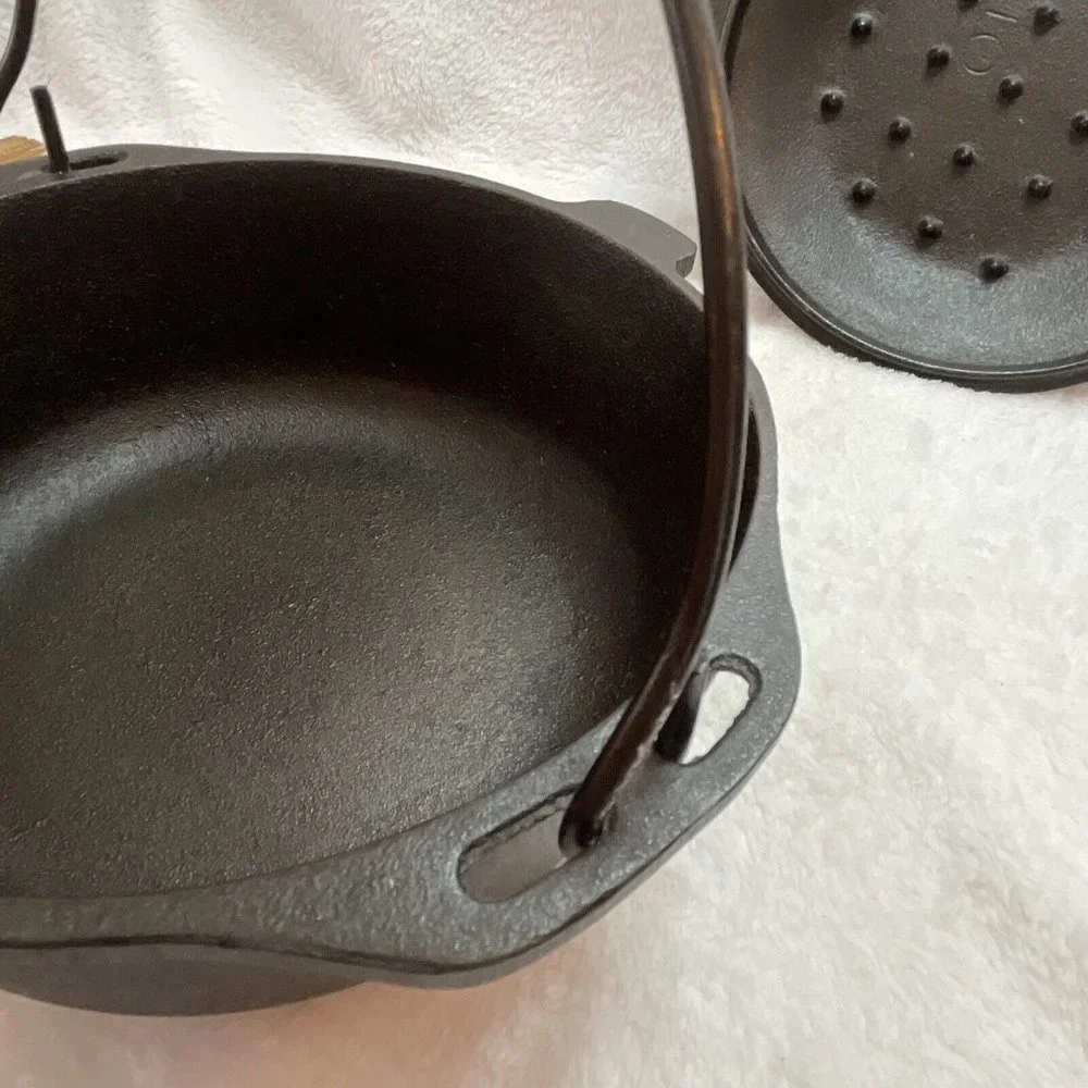 Vintage Cast‎ Iron Lodge 2qt sauce pan HTF recently seasoned
